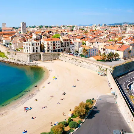 Apartamento La Studette Bain - Au Coeur Du Vieil Antibes