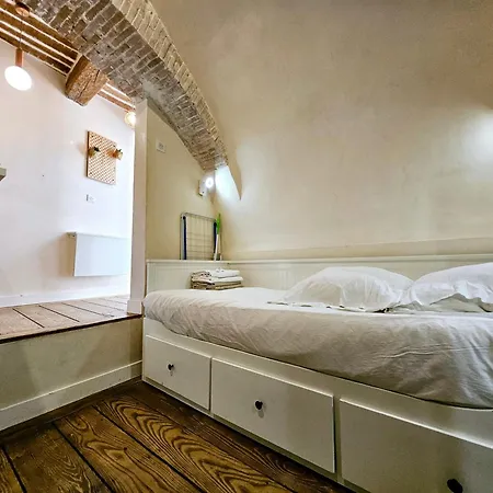 La Studette Bain - Au Coeur Du Vieil Apartamento Antibes